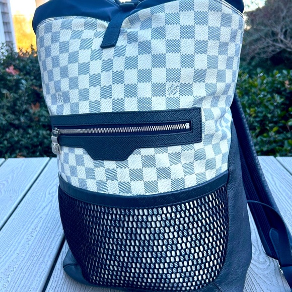 🦁 Louis Vuitton LV Damier Azur Backpack - Picture 3 of 16